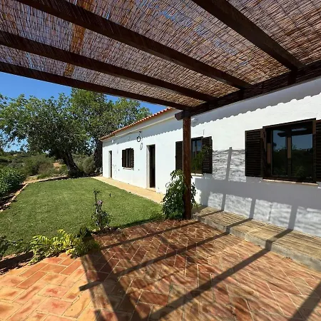 Casa Esmeralda - Vineyard View Villa *